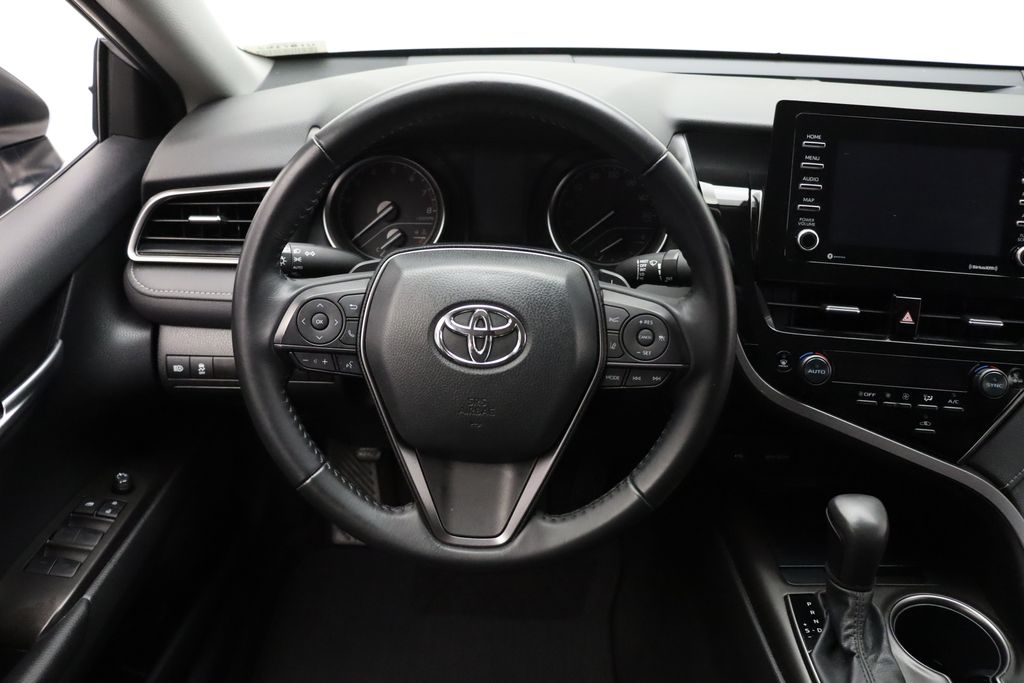 2024 Toyota Camry SE 23
