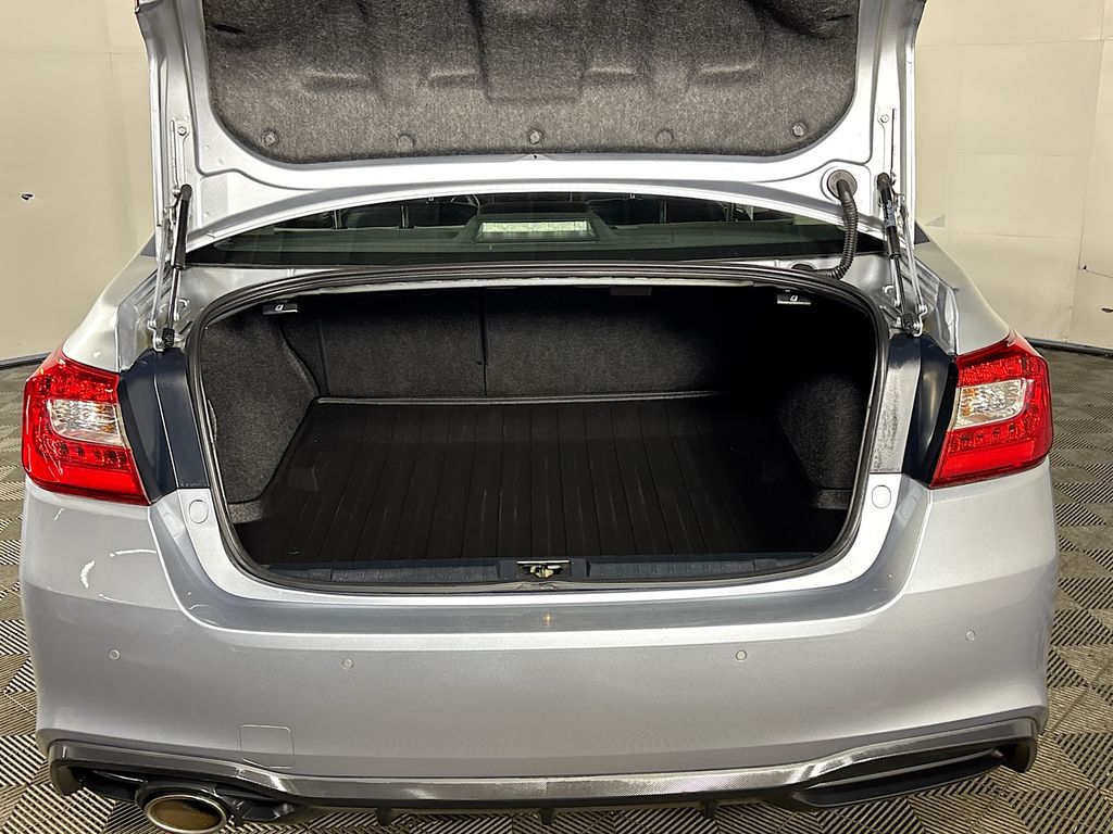 2018 Subaru Legacy 2.5i