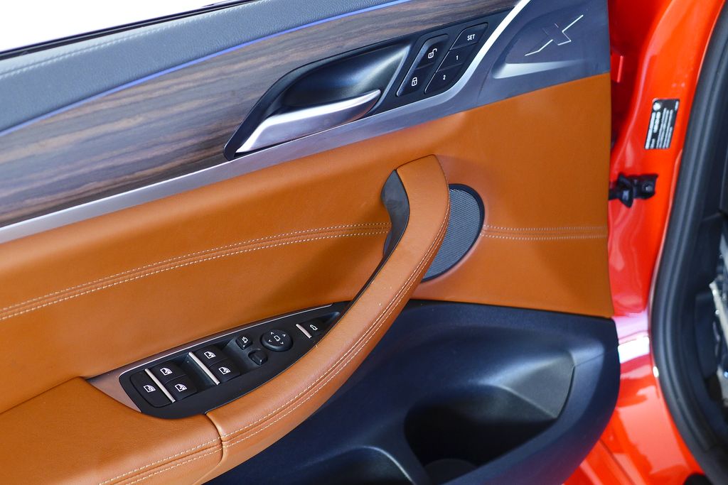 Thumbnail: 2020 BMW X4 - 12