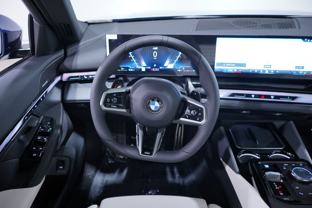 Thumbnail: 2027 BMW 5 Series - 11