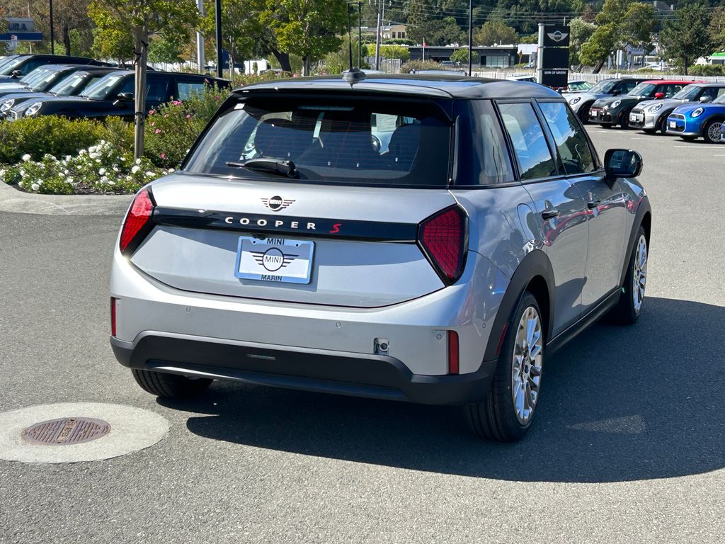 Thumbnail: 2026 MINI Cooper - 5