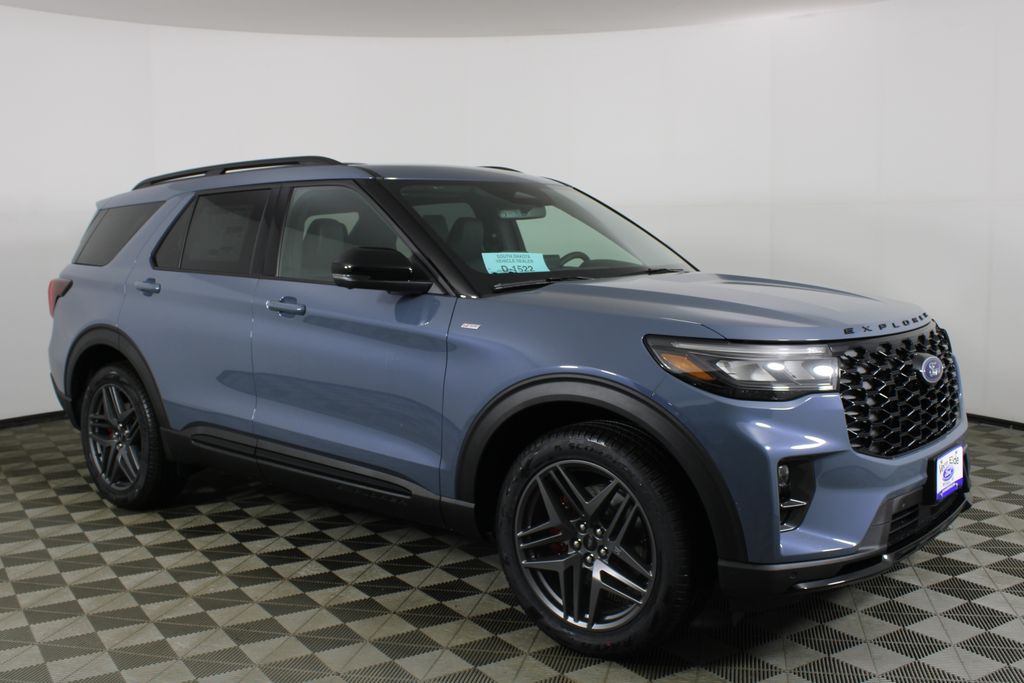 2026 Ford Explorer ST-Line AWD