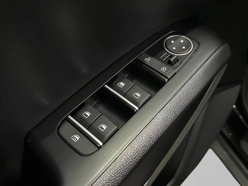 Used 2025 Black Kia LX image 15