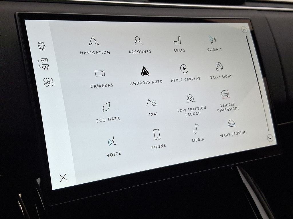 Thumbnail: 2026 Land Rover Range Rover Sport - 19