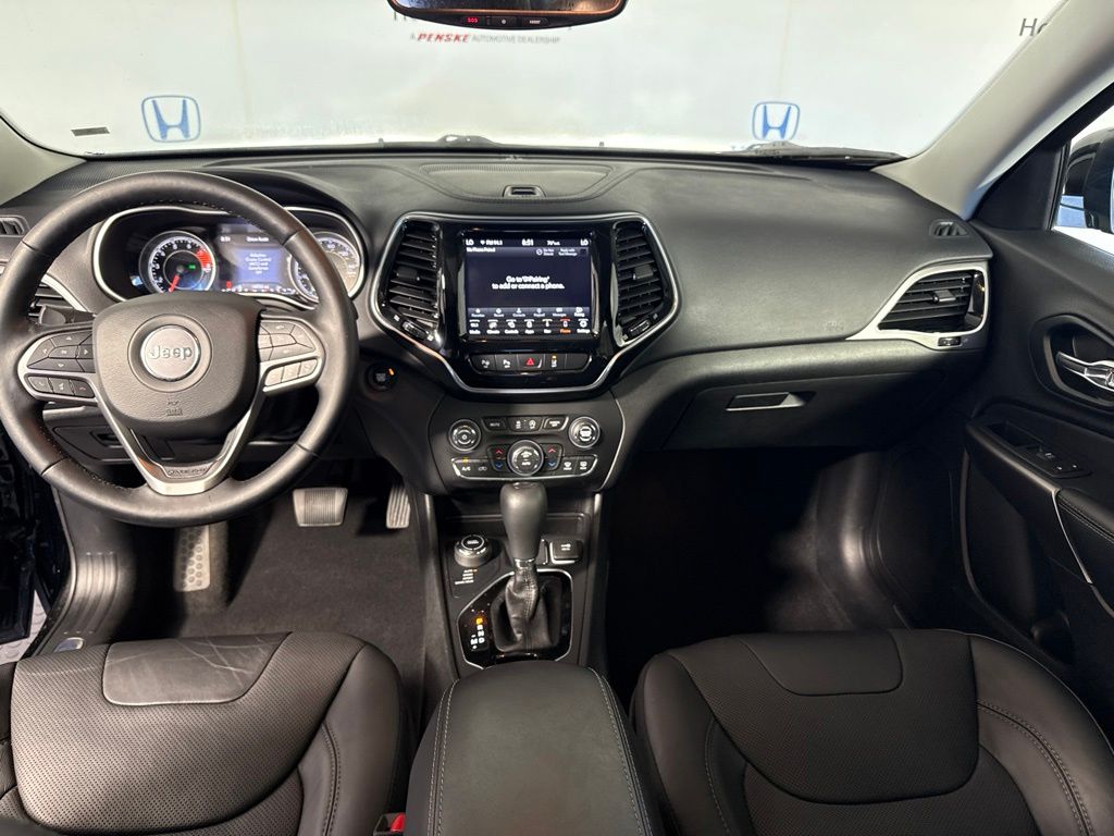 Thumbnail: 2021 Jeep Cherokee - 15