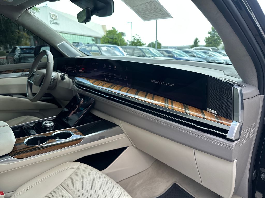 Used 2025 Black Cadillac Premium Luxury Platinum image 41