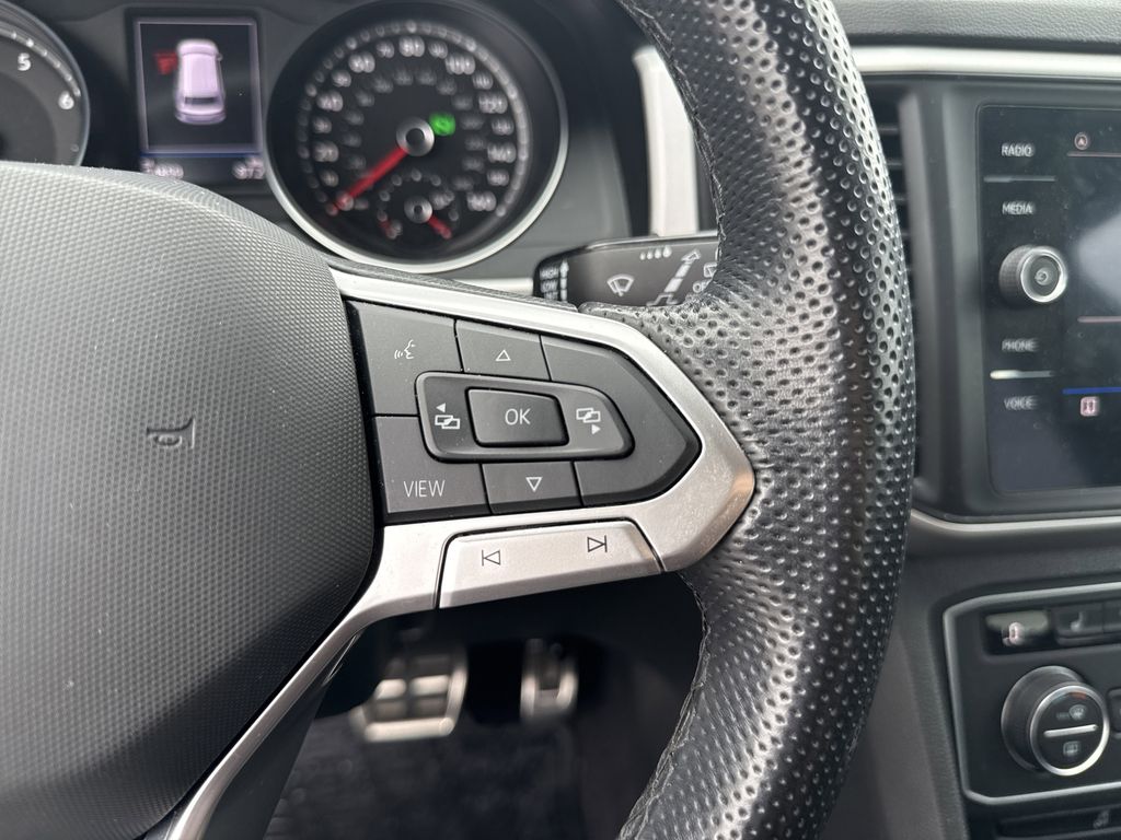 2021 Volkswagen Atlas Cross Sport 3.6L V6 SE w/Technology R-Line Gray at Community Toyota
