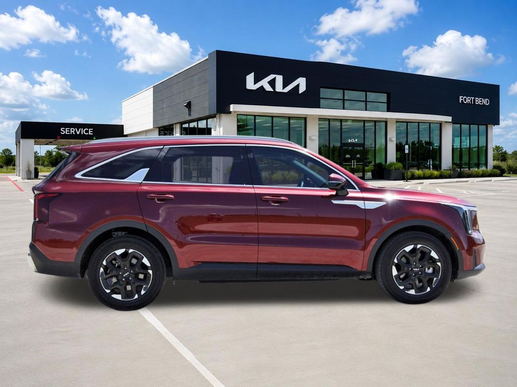 Used 2025 Kia Sorento SUV