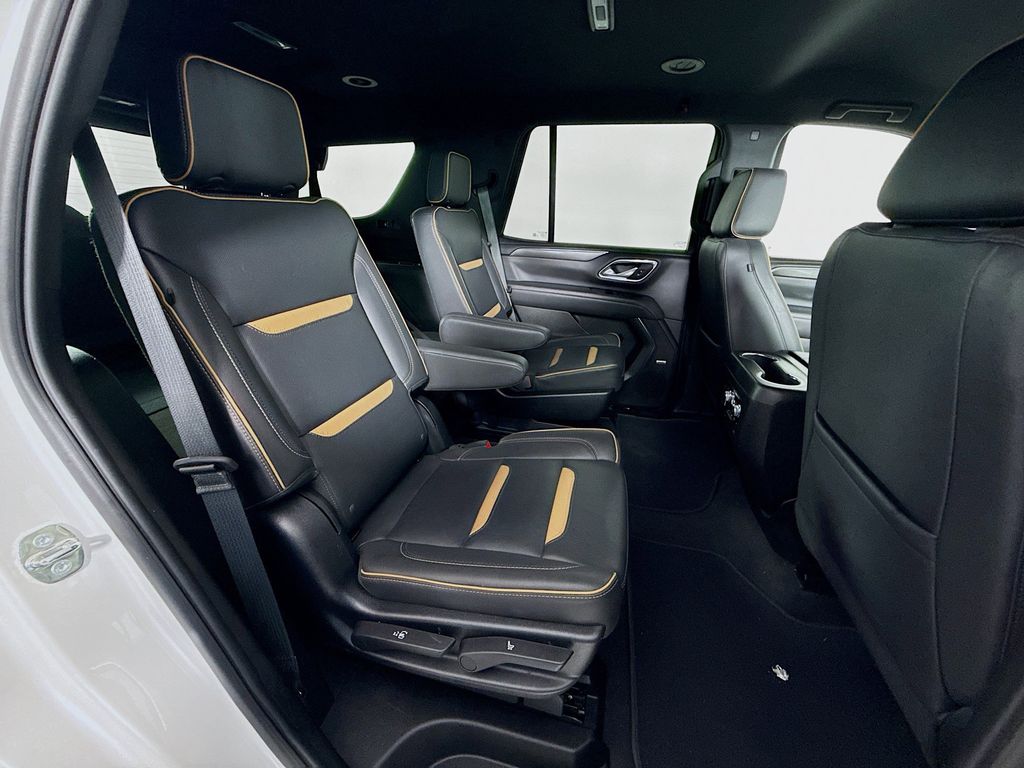 Thumbnail: 2023 GMC Yukon - 28