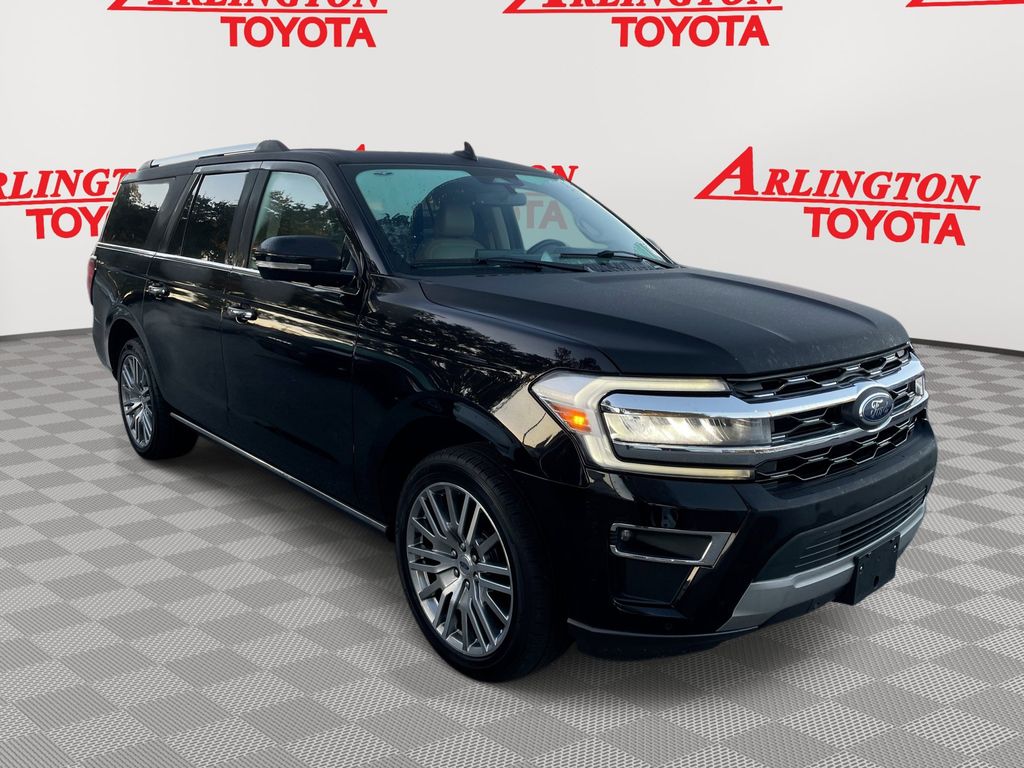 2024 Ford Expedition Limited's photo
