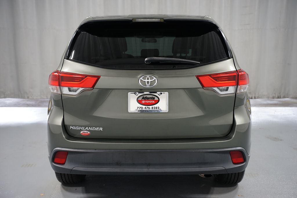 Thumbnail: 2018 Toyota Highlander - 7