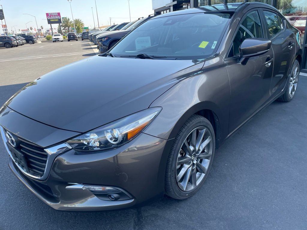 2018 Mazda MAZDA3 Touring