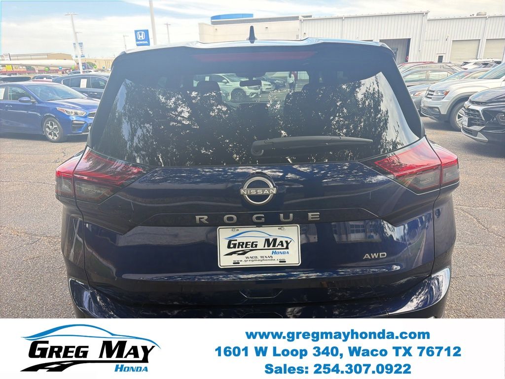 2026 Nissan Rogue SV - 3