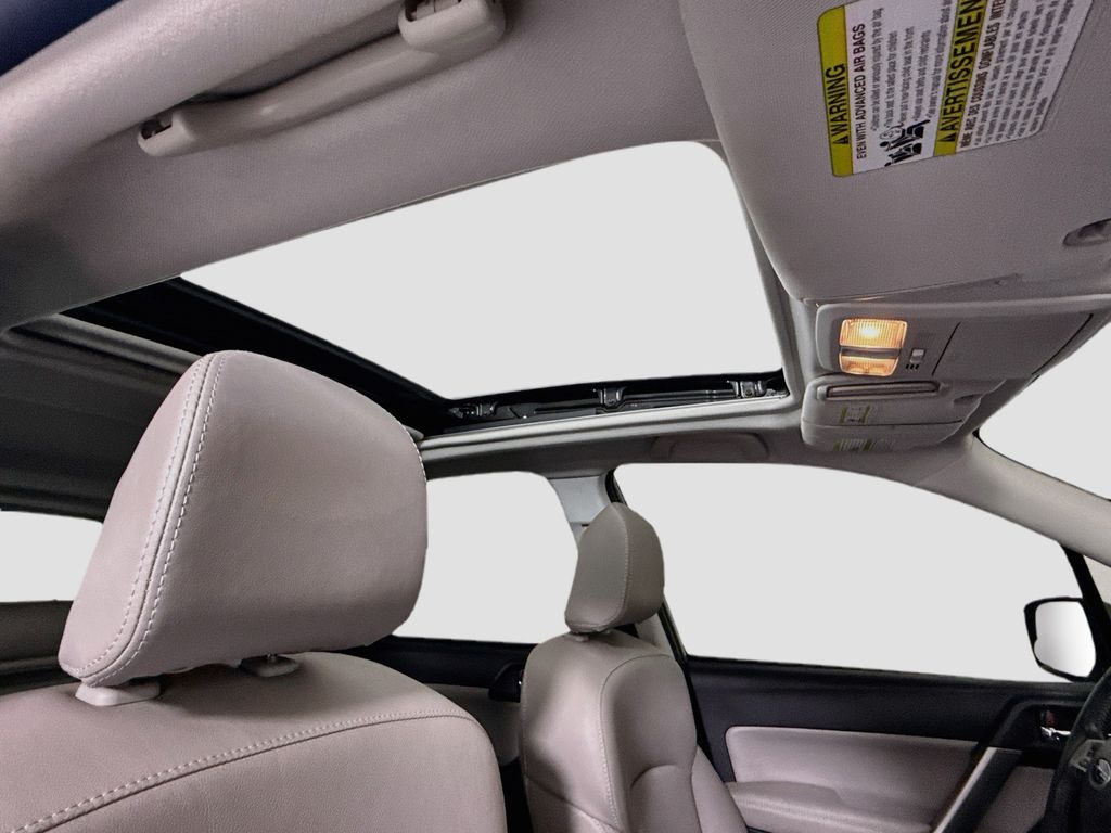 Thumbnail: 2015 Subaru Forester - 18