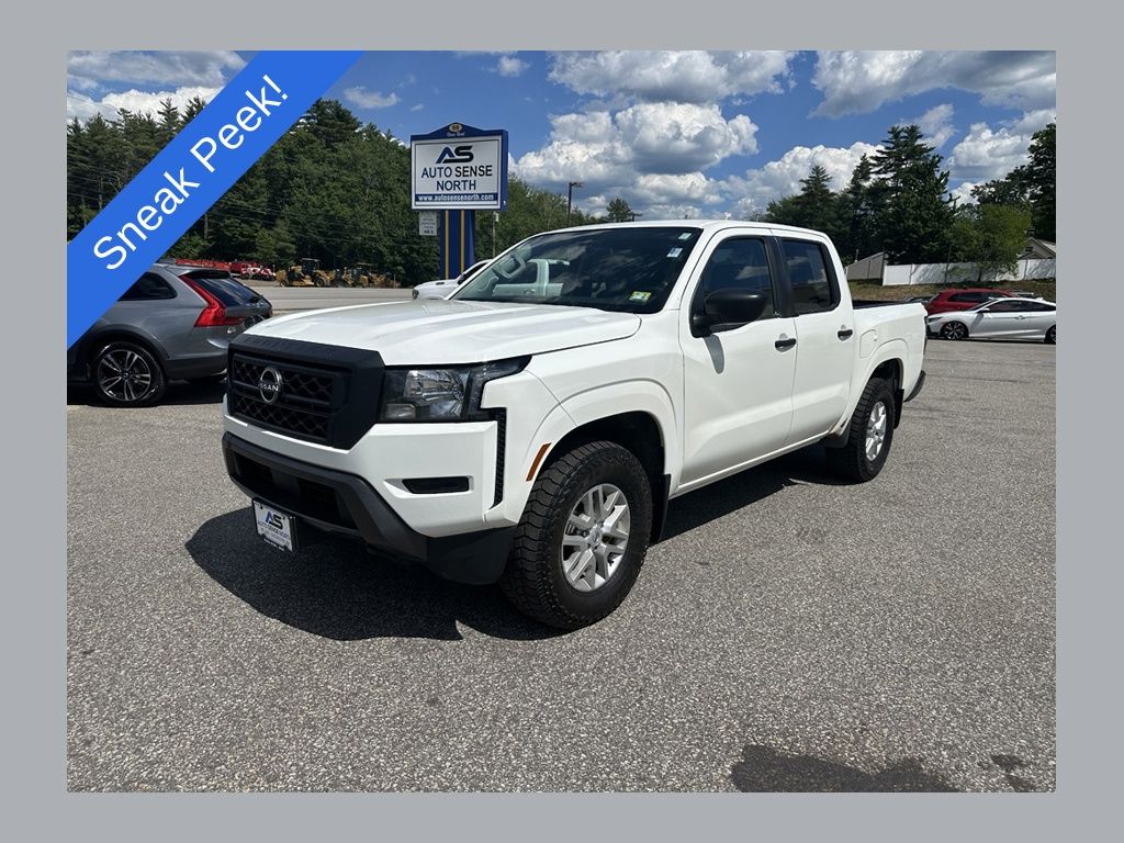 Glacier White 2022 Nissan Frontier Pickup Truck Four-Wheel Drive 9-Speed Automatic
