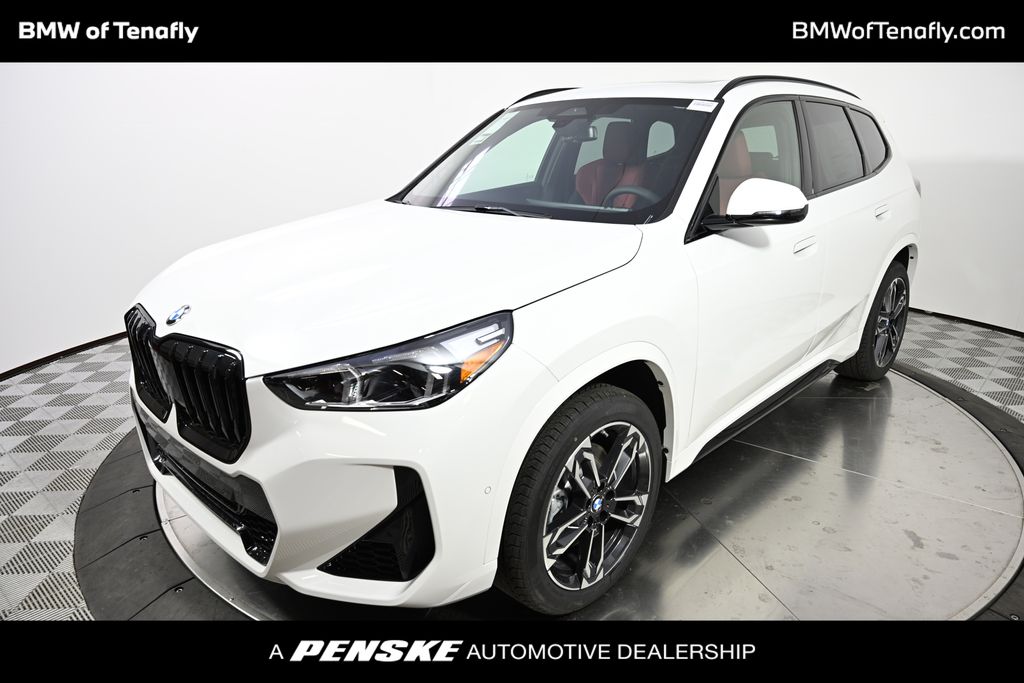 2025 BMW X1 xDrive28i Hero Image