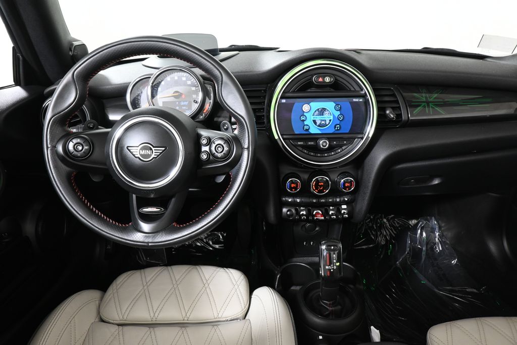 Thumbnail: 2020 MINI Cooper - 25