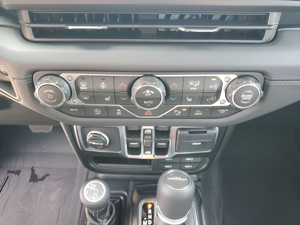 New Car 2025 Jeep Gladiator  For Sale Under $50,000 In Austin, Texas