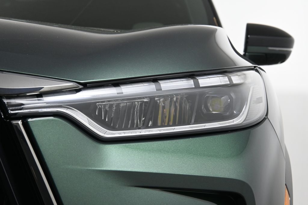 Thumbnail: 2026 INFINITI QX60 - 10