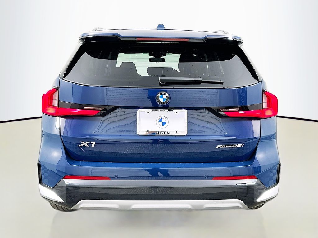 Thumbnail: 2026 BMW X1 - 6