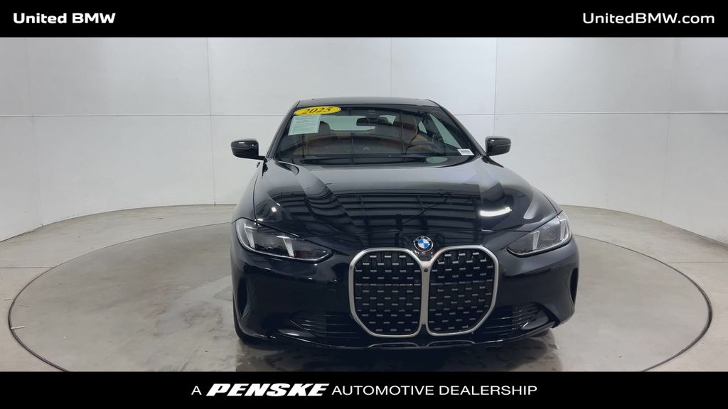 Thumbnail: 2025 BMW 4 Series - 3