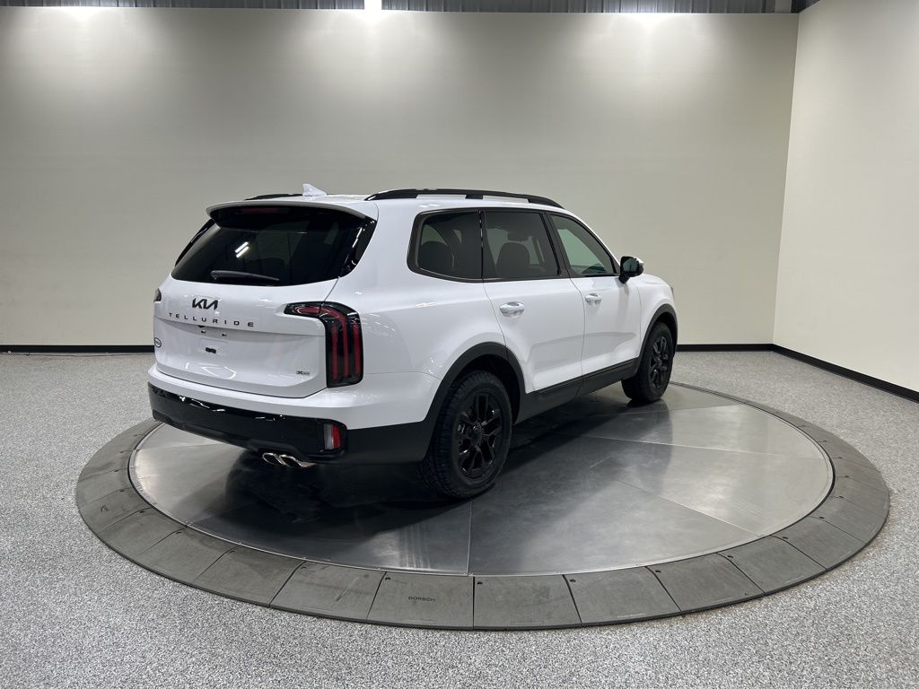 used 2025 Kia Telluride car, priced at $50,262