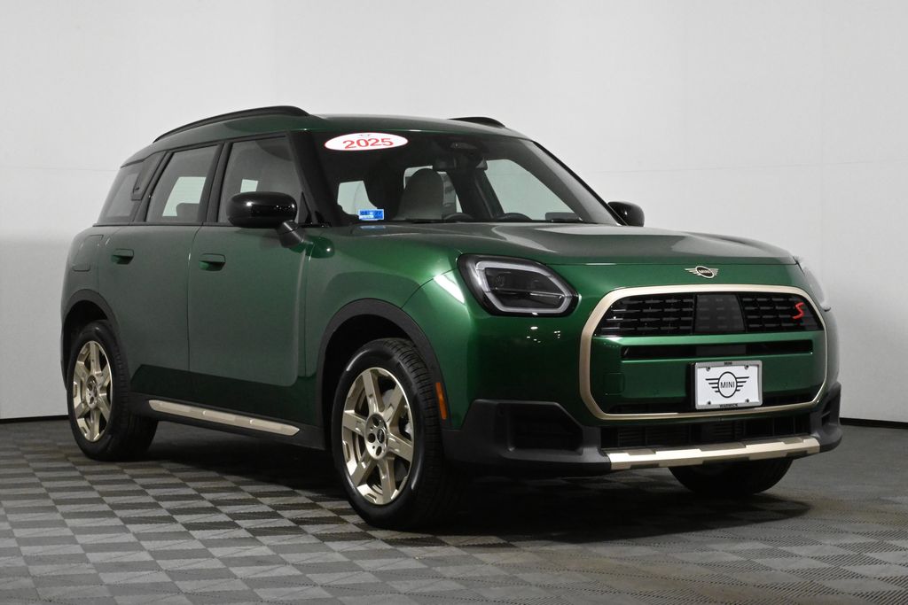 2025 MINI Cooper Countryman Base 9