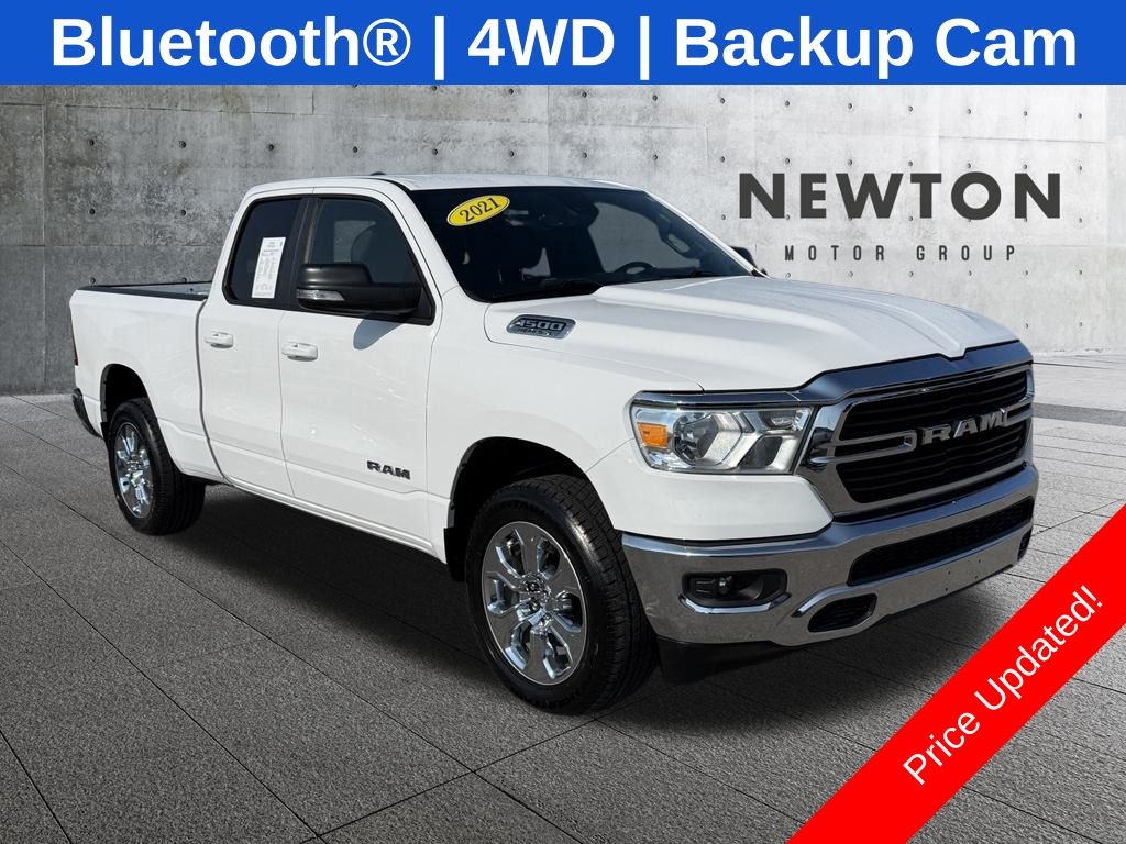 Bright White Clearcoat 2021 RAM 1500 Pickup Truck Four-Wheel Drive 8-Speed Automatic