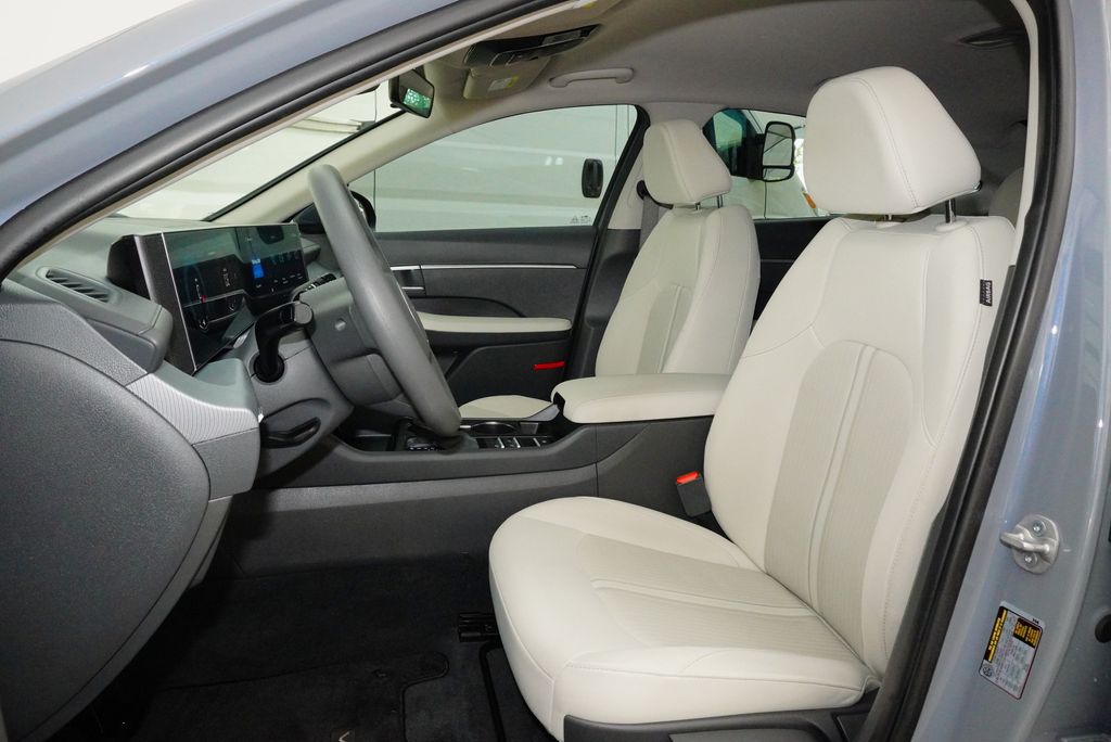 Used Car 2025 Hyundai Sonata  Se For Sale Under $25,000 In Weatherford, Texas