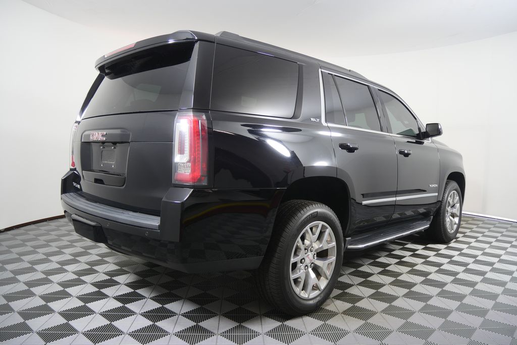Thumbnail: 2018 GMC Yukon - 3