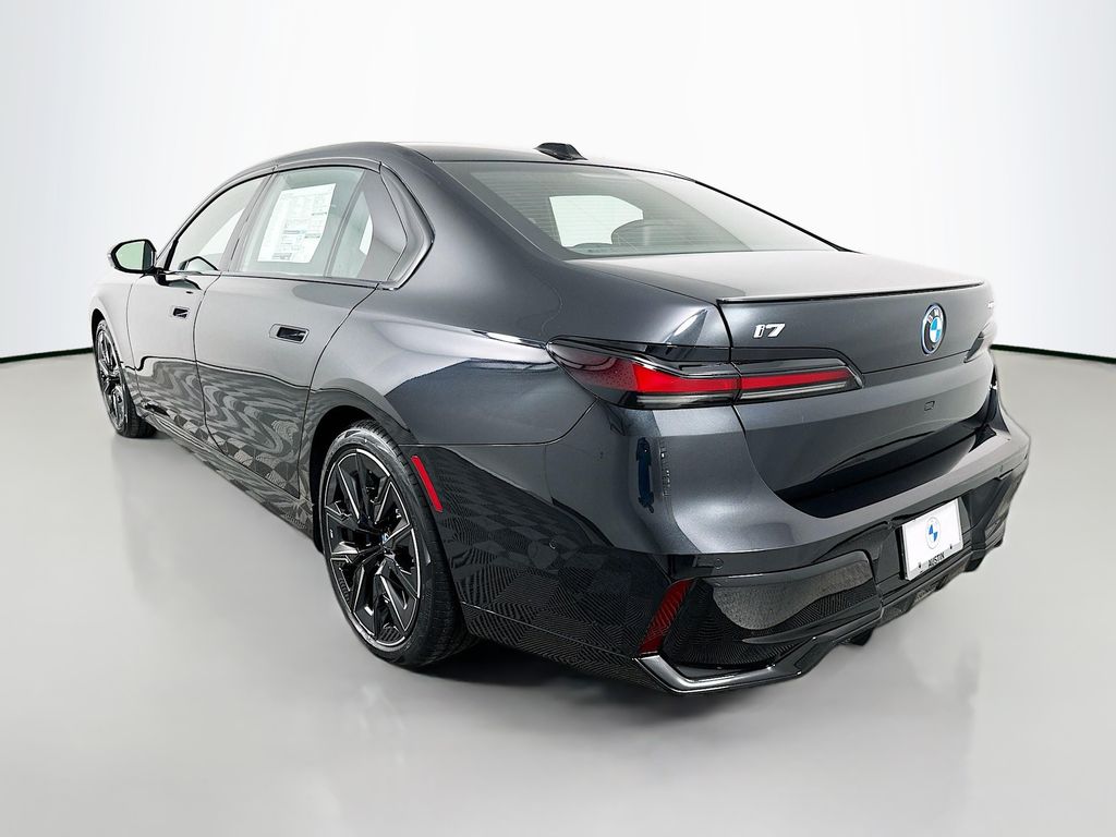 Thumbnail: 2026 BMW i7 - 7