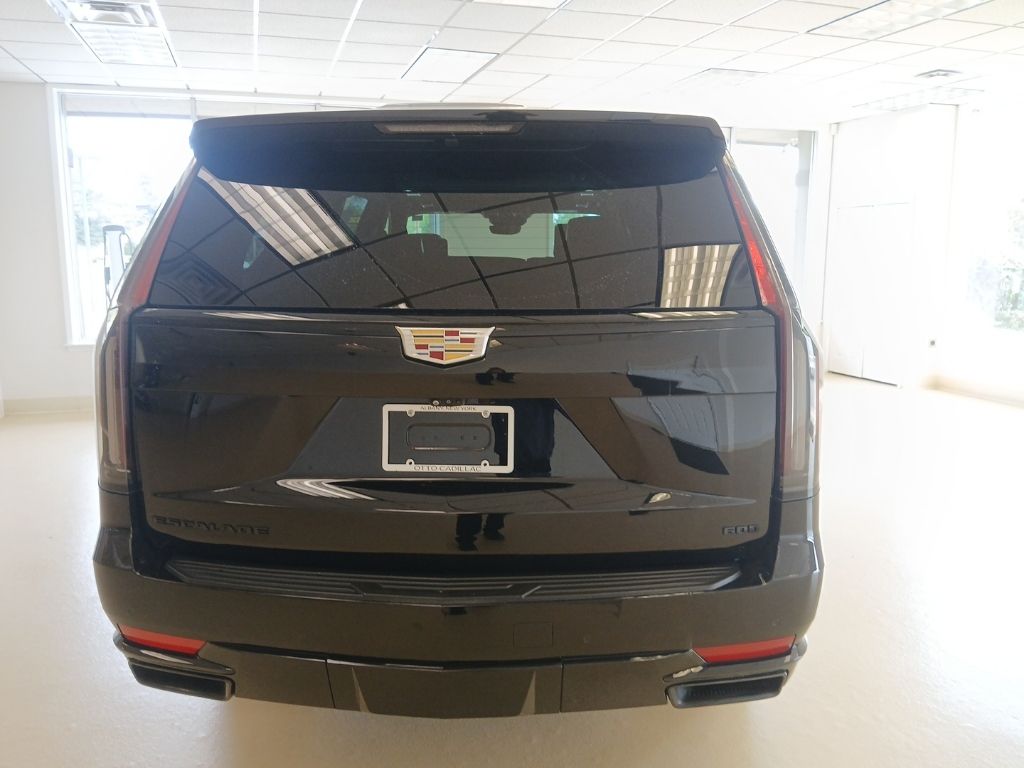 used 2022 Cadillac Escalade ESV car, priced at $73,450