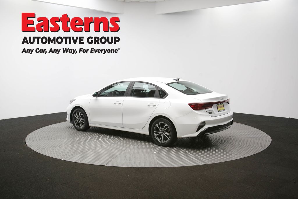 Used 2023 White Kia LXS image 62