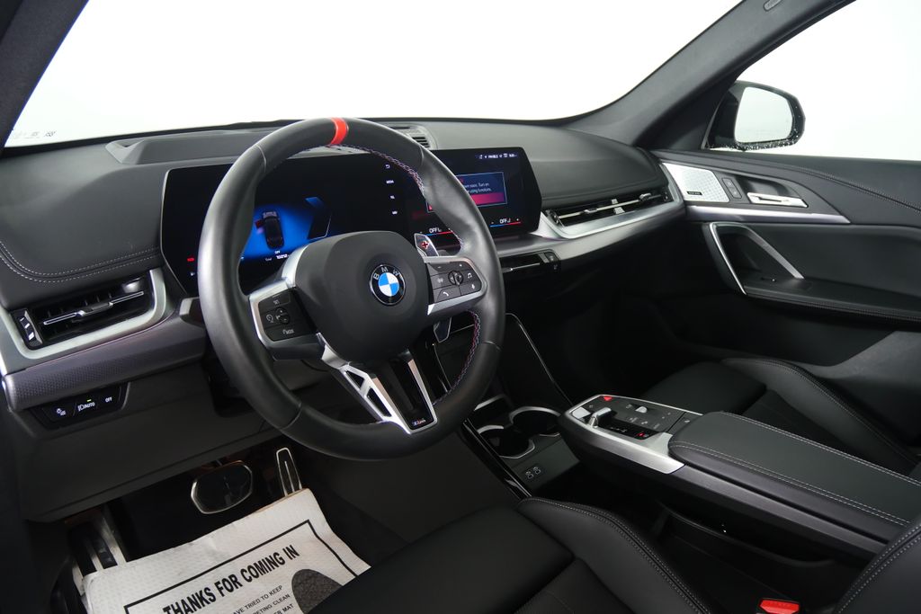 Thumbnail: 2025 BMW X1 - 13