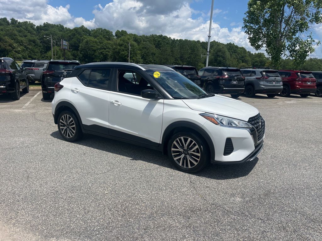 2024 Nissan Kicks SV