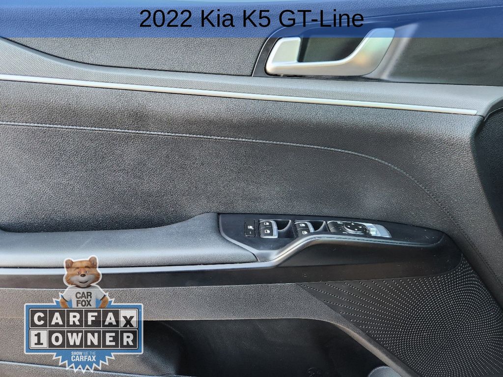 2022 Kia K5 GT-Line 22