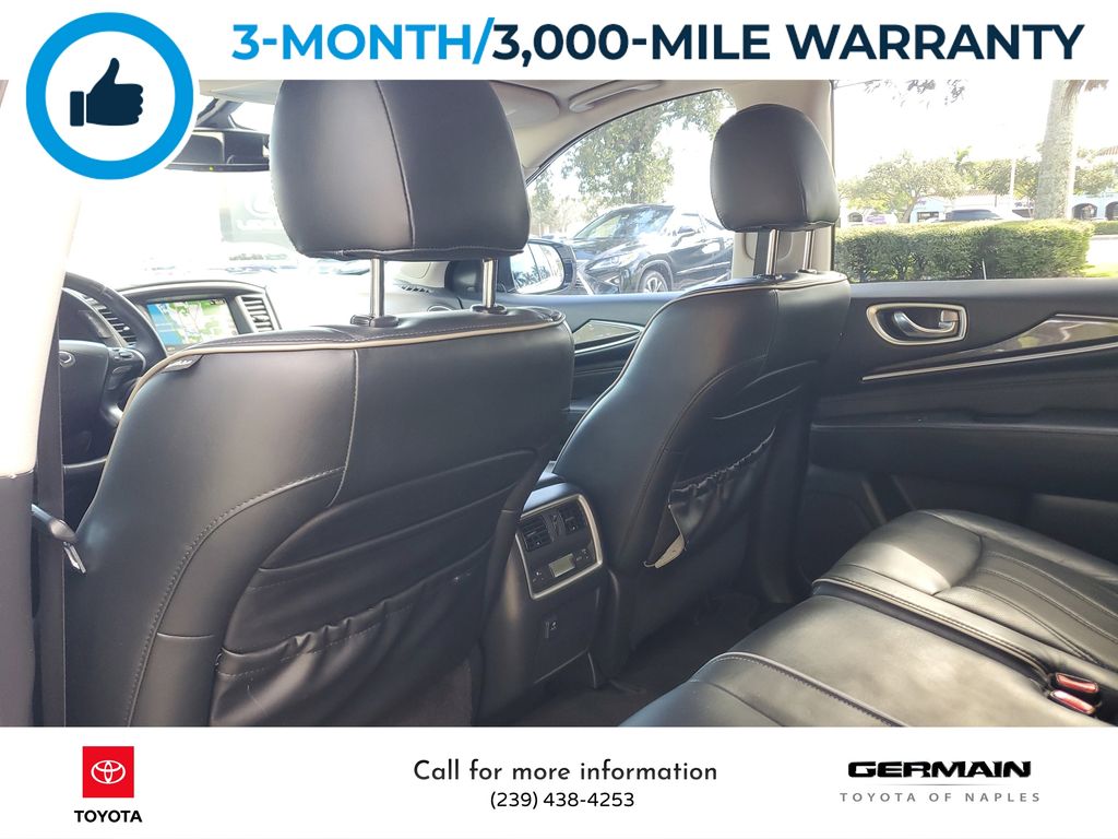 2019 Infiniti QX60 Luxe photo 16