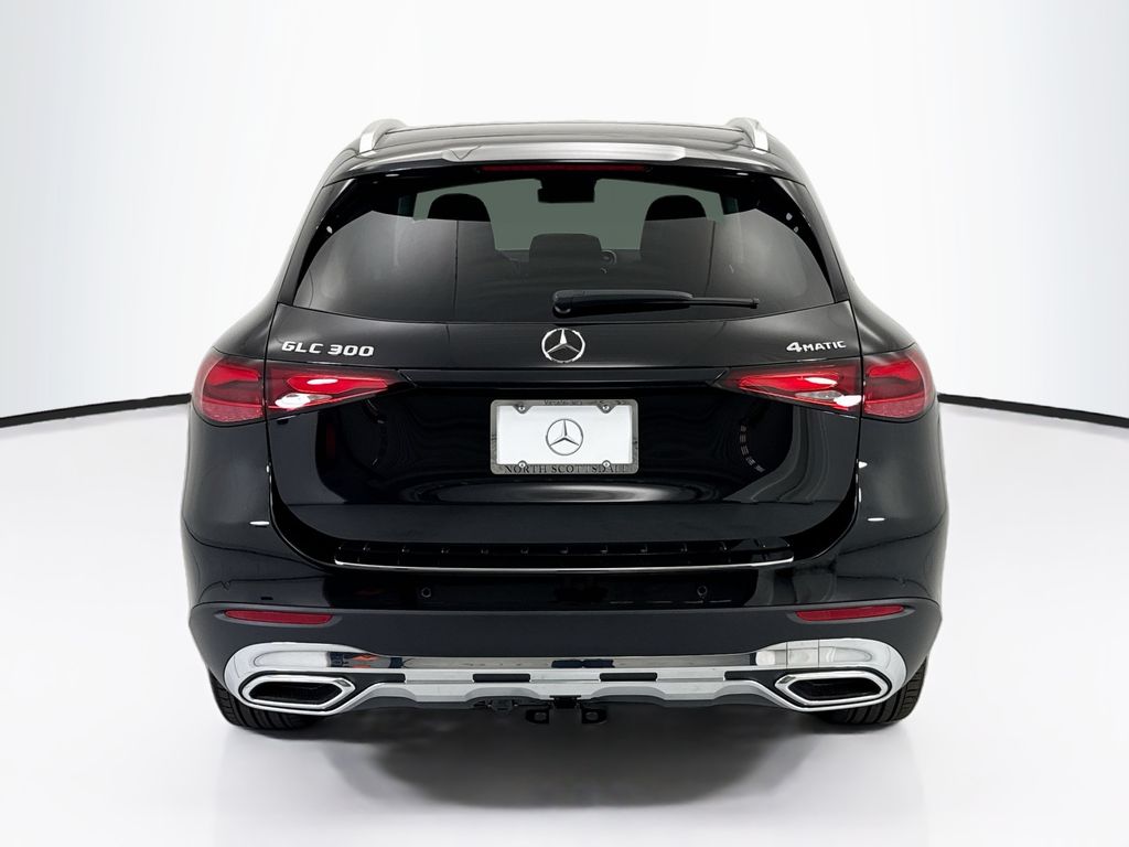 Thumbnail: 2026 Mercedes-Benz GLC - 6