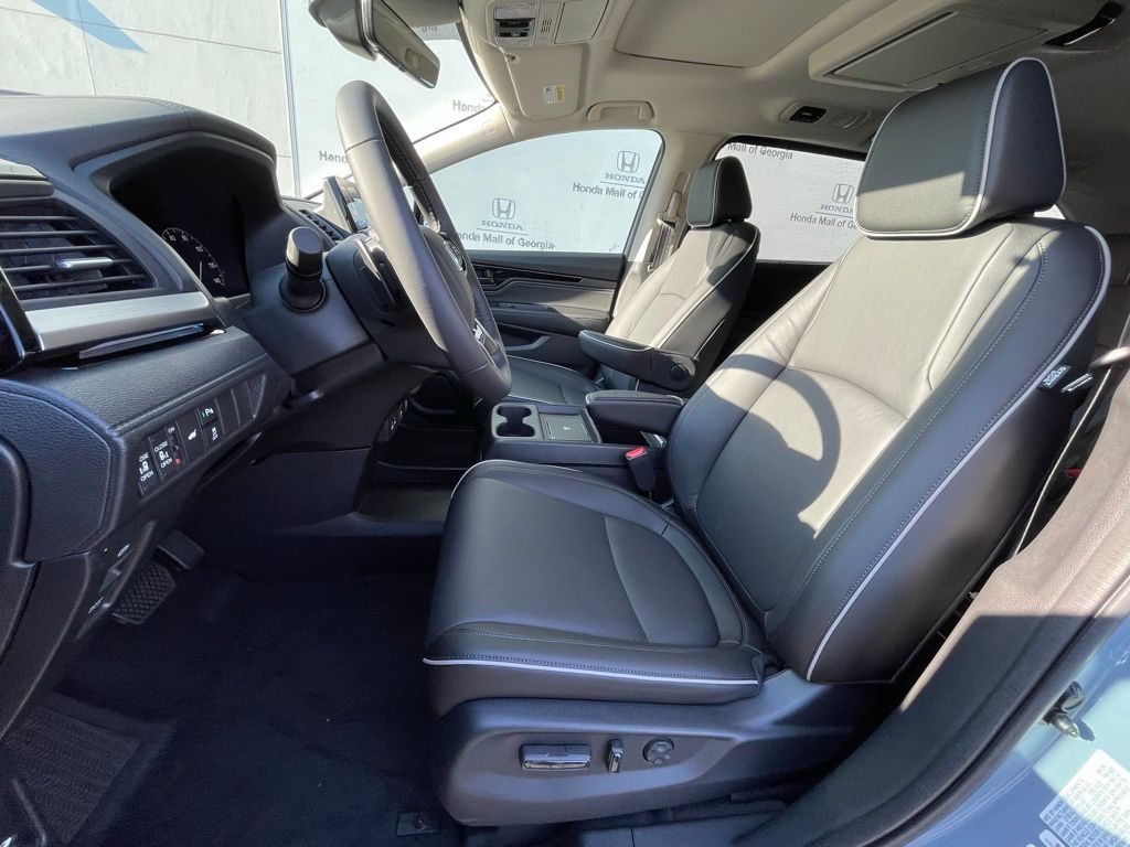 Thumbnail: 2026 Honda Odyssey - 27