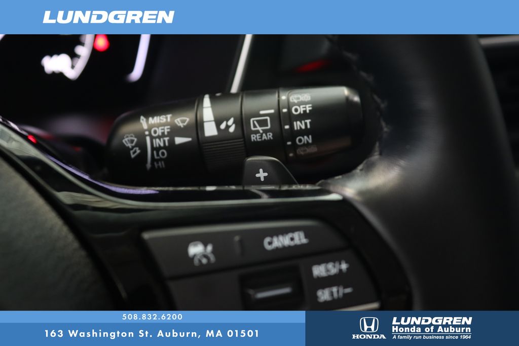 Used 2025 Honda Pilot SUV