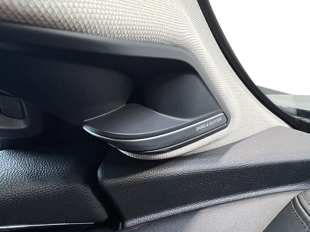 new 2026 Acura MDX car, priced at $60,850