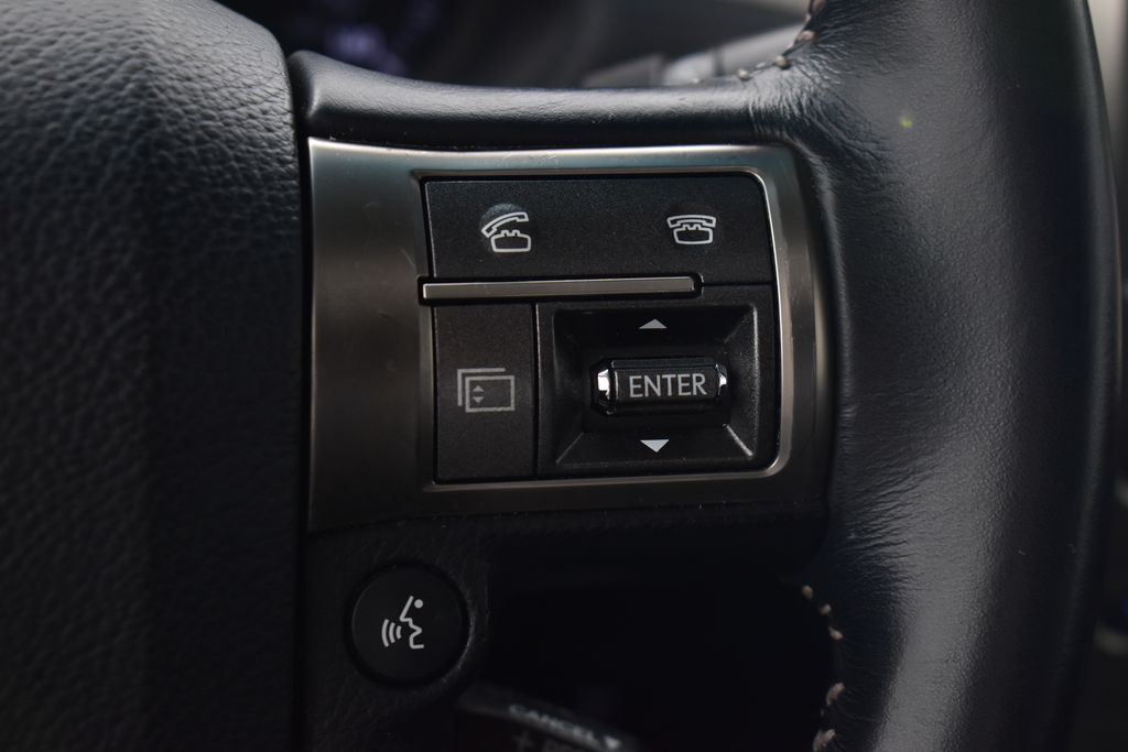 Thumbnail: 2015 Lexus GX - 17