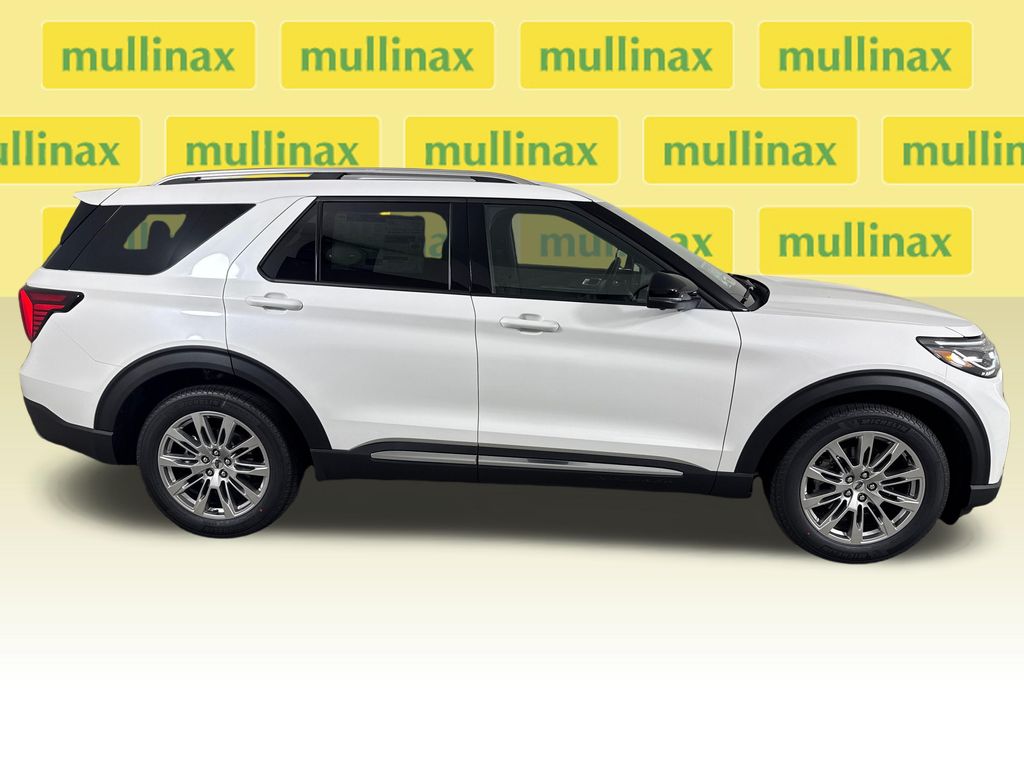 New 2026 White Ford Platinum image 21