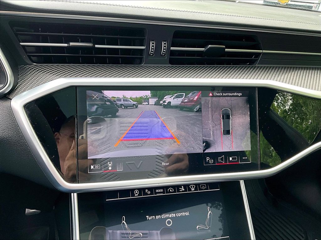 2023 Audi RS 7 — photo 18