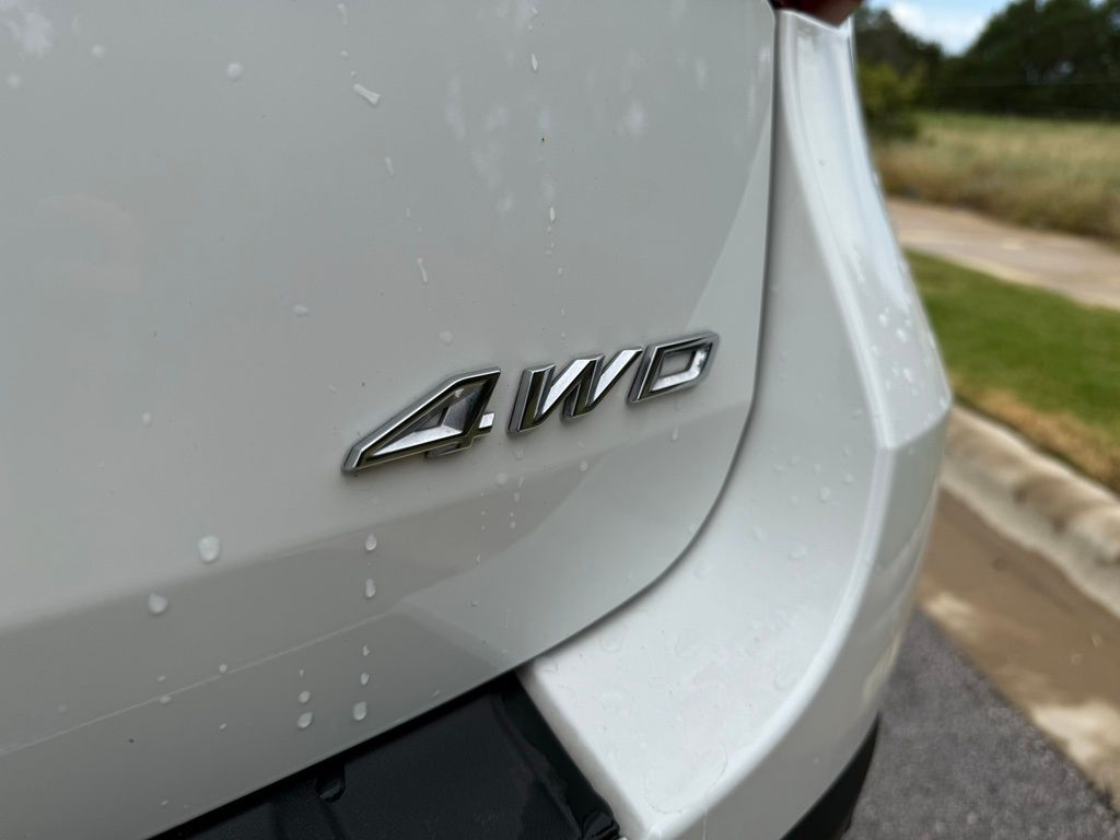 Thumbnail: 2023 Ford Explorer - 8
