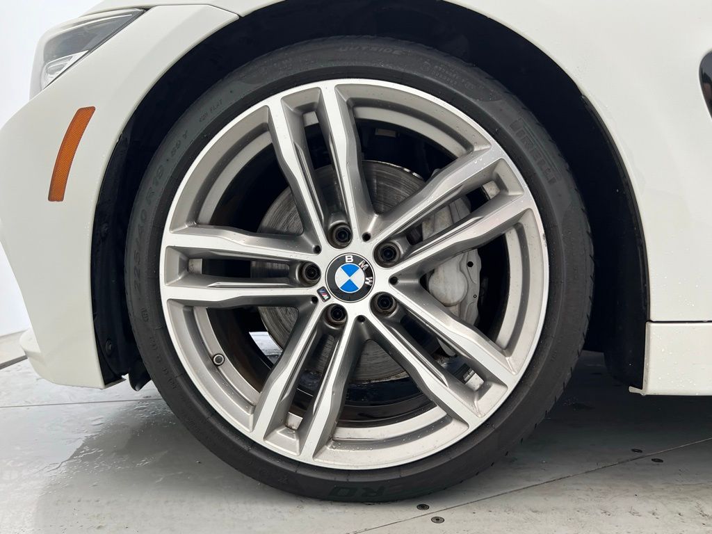 Thumbnail: 2019 BMW 4 Series - 23
