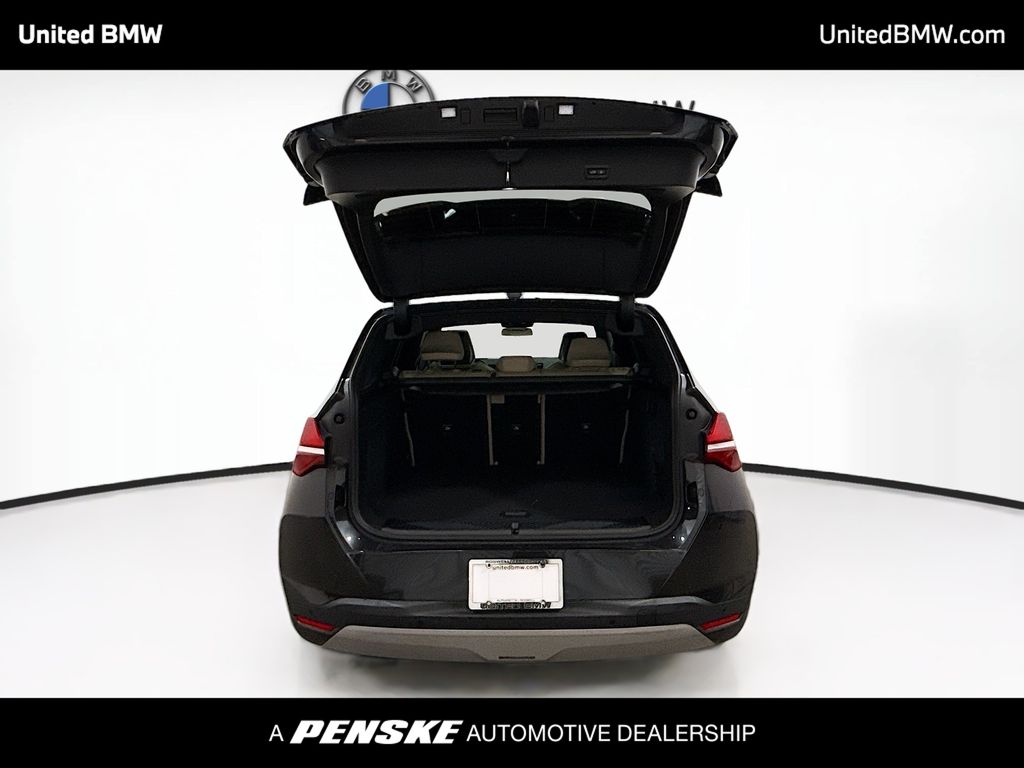 Thumbnail: 2026 BMW X3 - 13