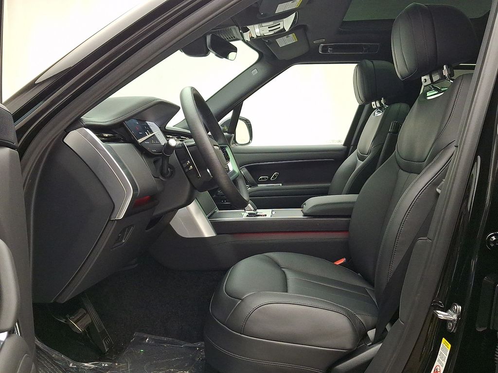 Thumbnail: 2026 Land Rover Range Rover - 11