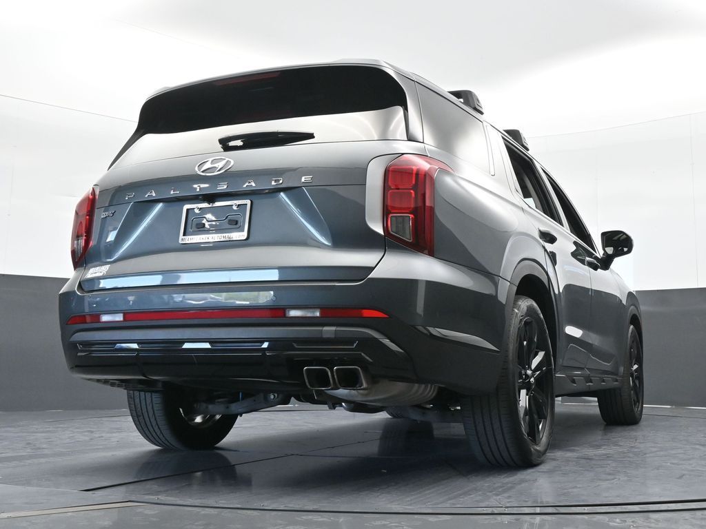 Used 2023 Steel Graphite Hyundai XRT image 92