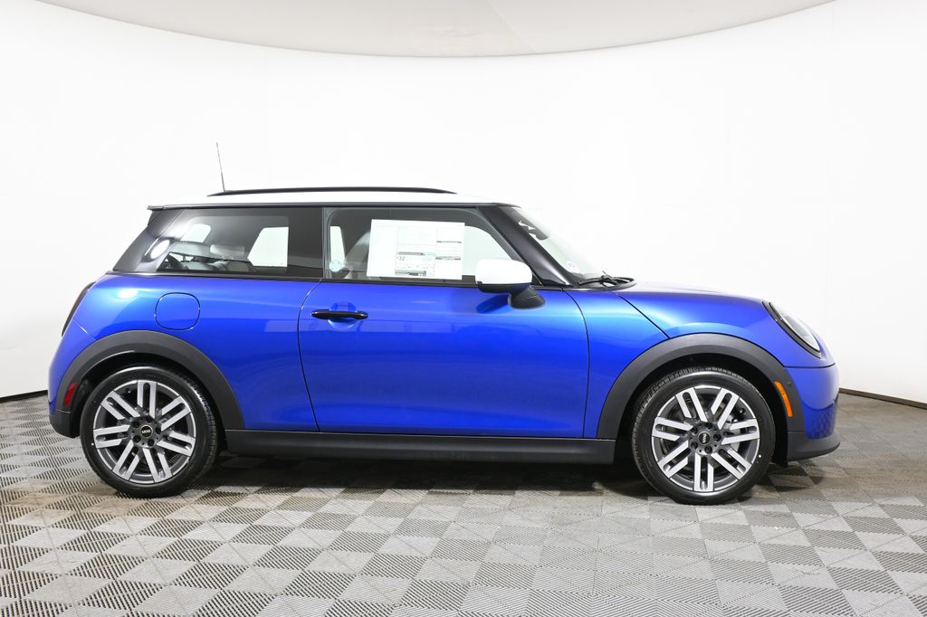 Thumbnail: 2026 MINI Cooper - 8